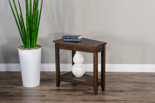 Homestead - 24" Chair Side Table - Tobacco Leaf