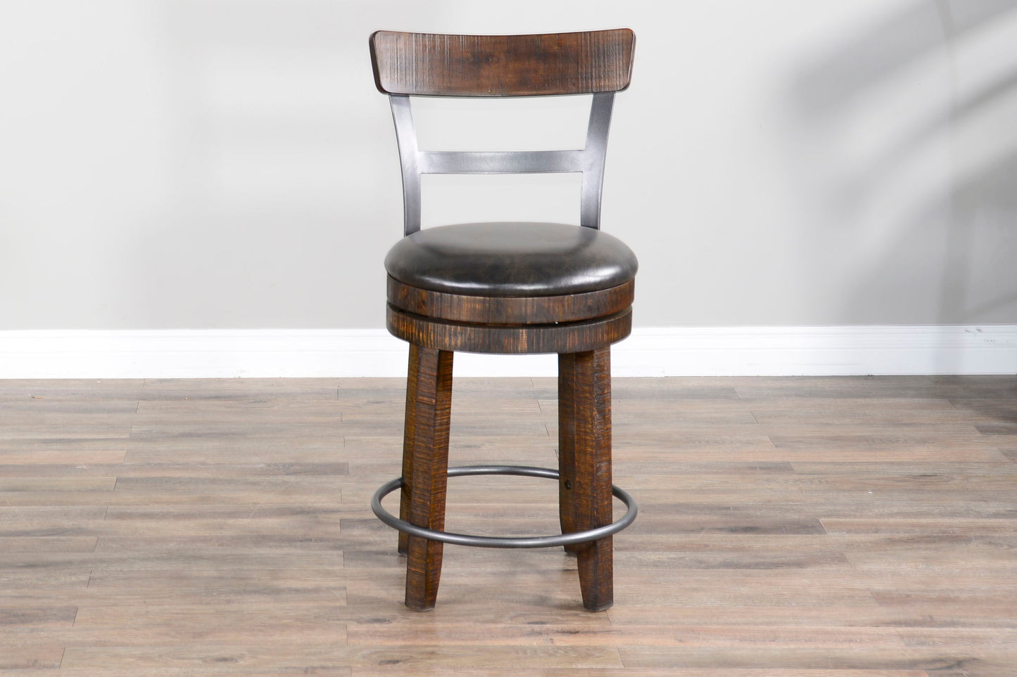 Homestead - Barstool 24" - Tobacco Leaf