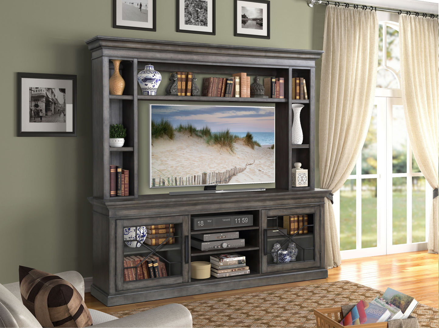 Sundance - Console with Hutch