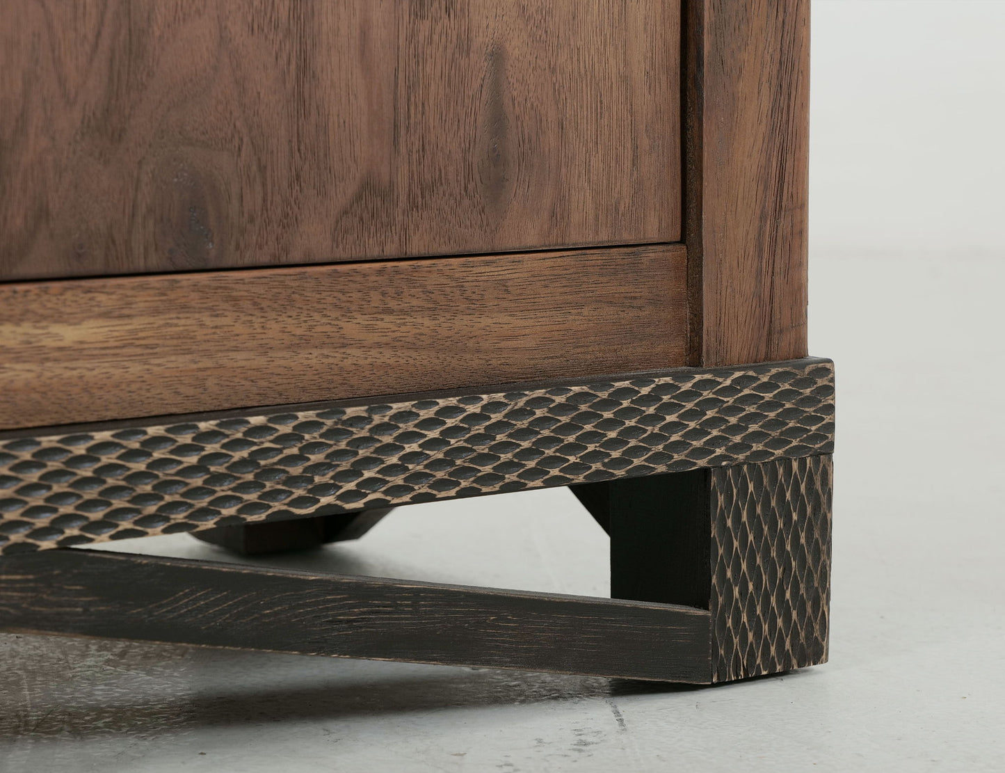 Walnut - Console - Peanut Brown