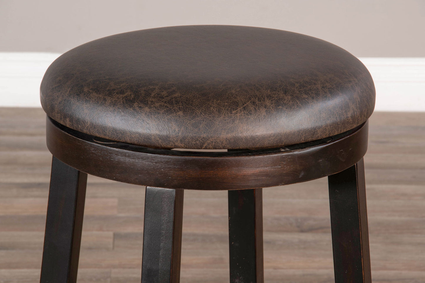 Scottsdale - Swivel Stool With Cushion Seat