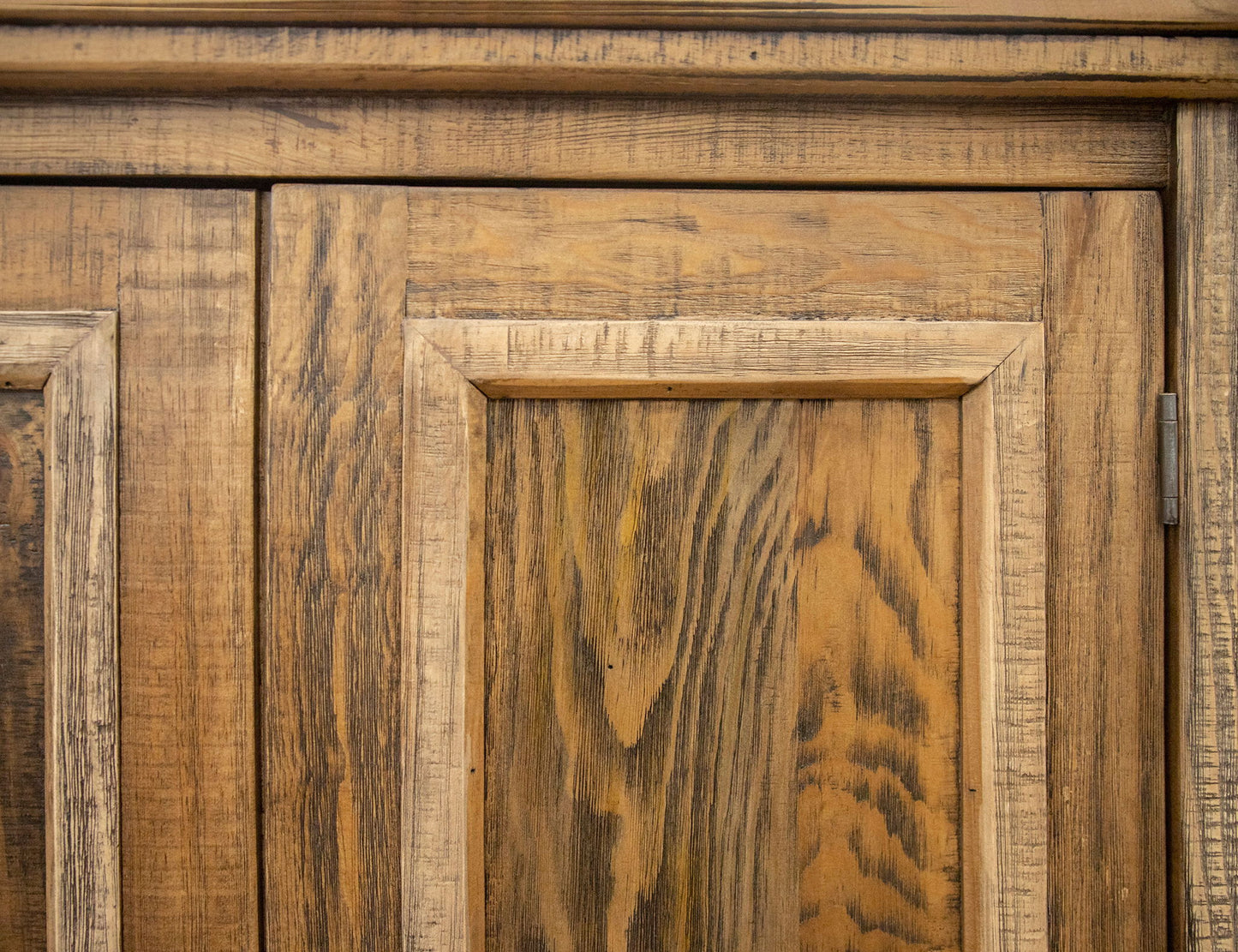 Montana - Console - Two Tone Light Brown