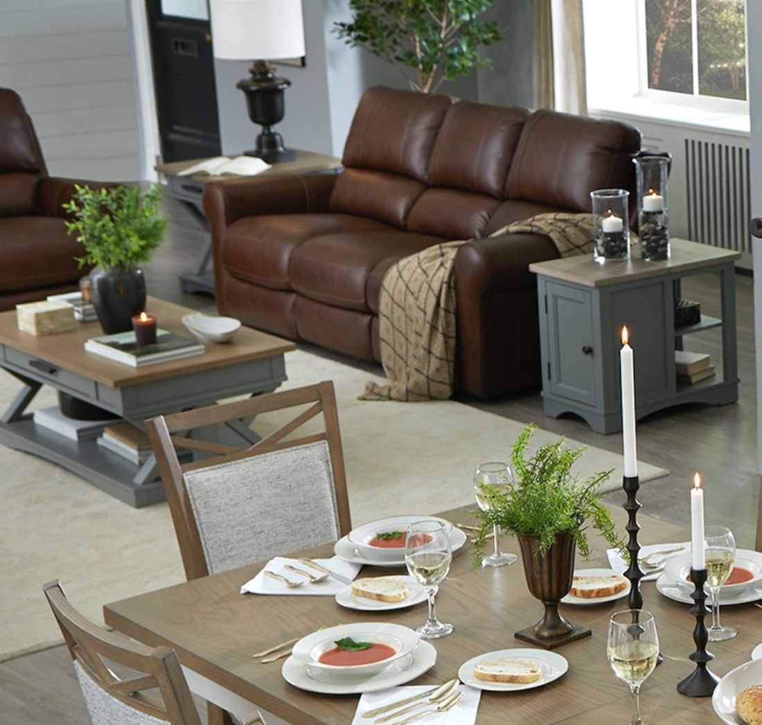 Americana Modern - Chairside Table