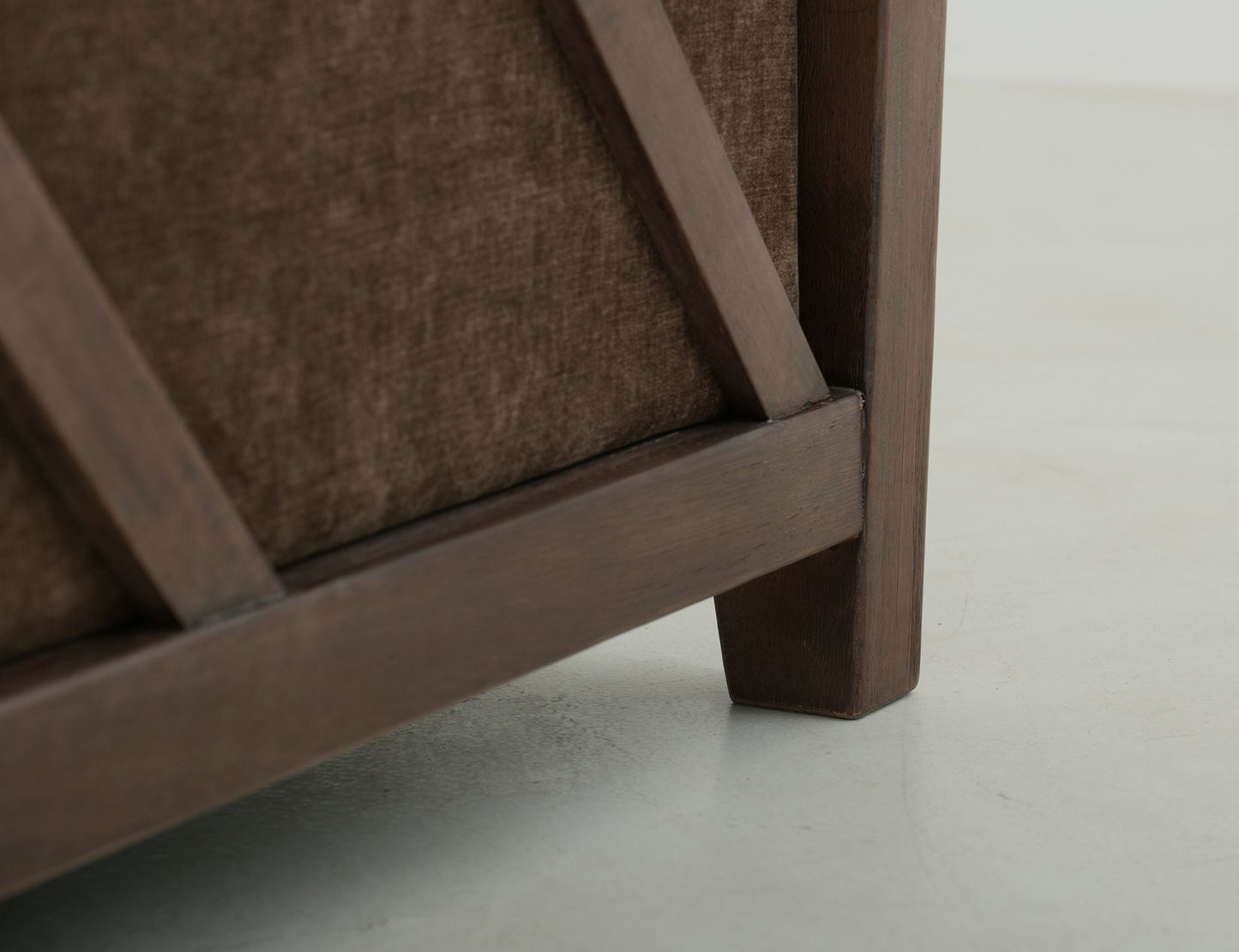 Walnut - Armchair