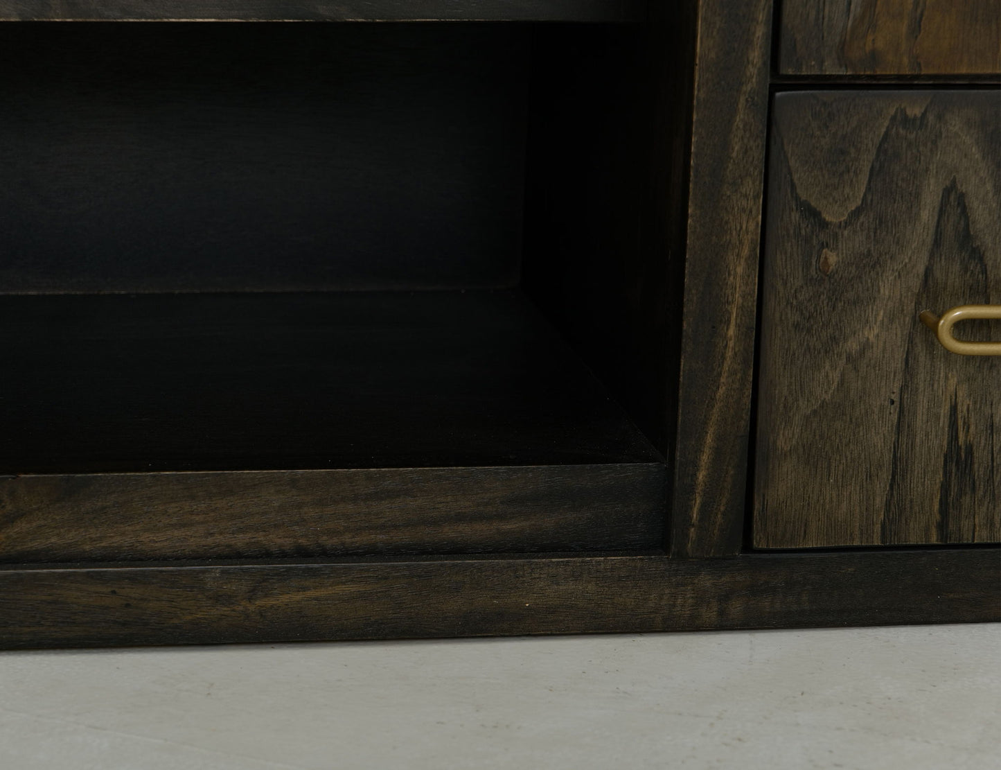 Black Balam - Console - Oil Black