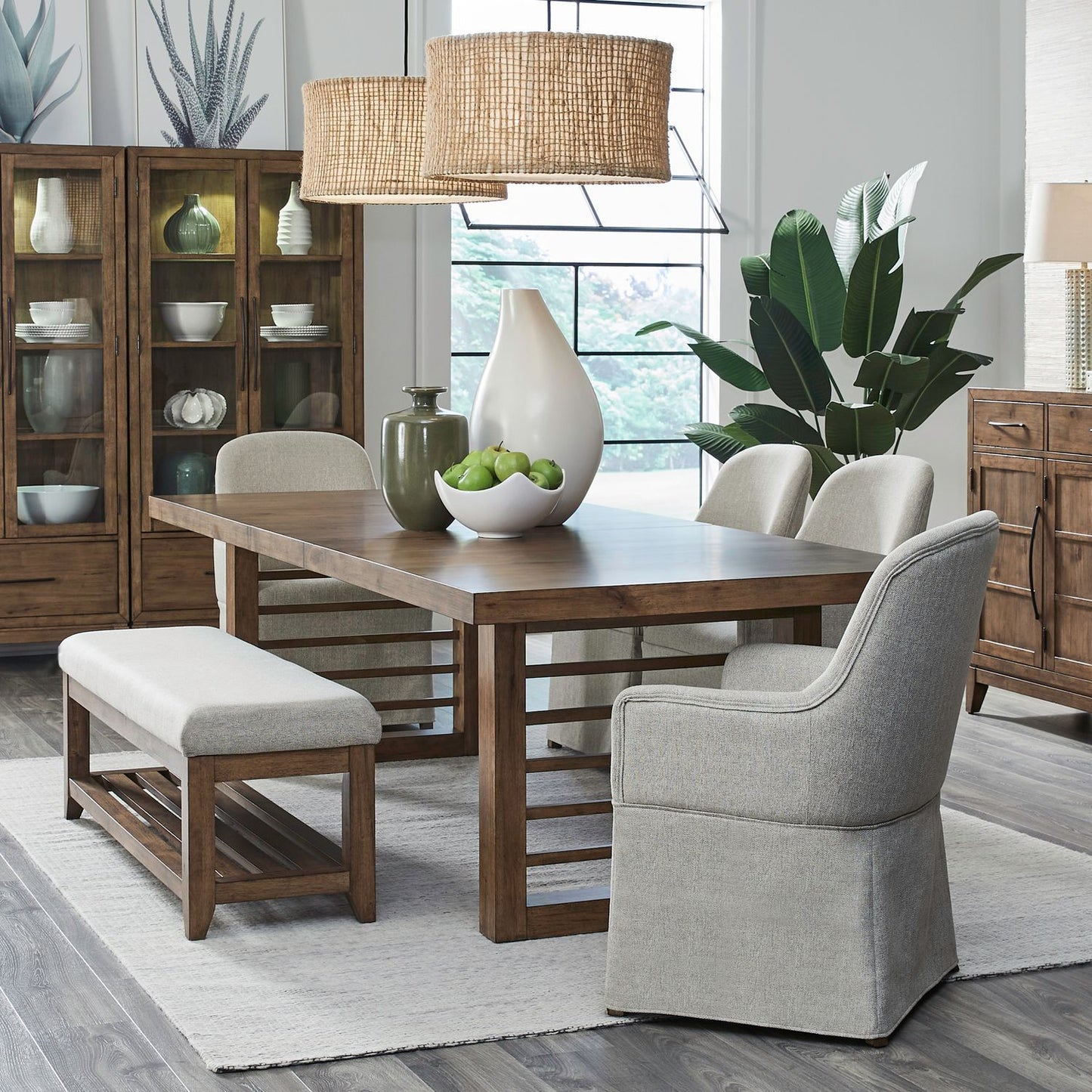 Shaker Lakes - Pedestal Table Set