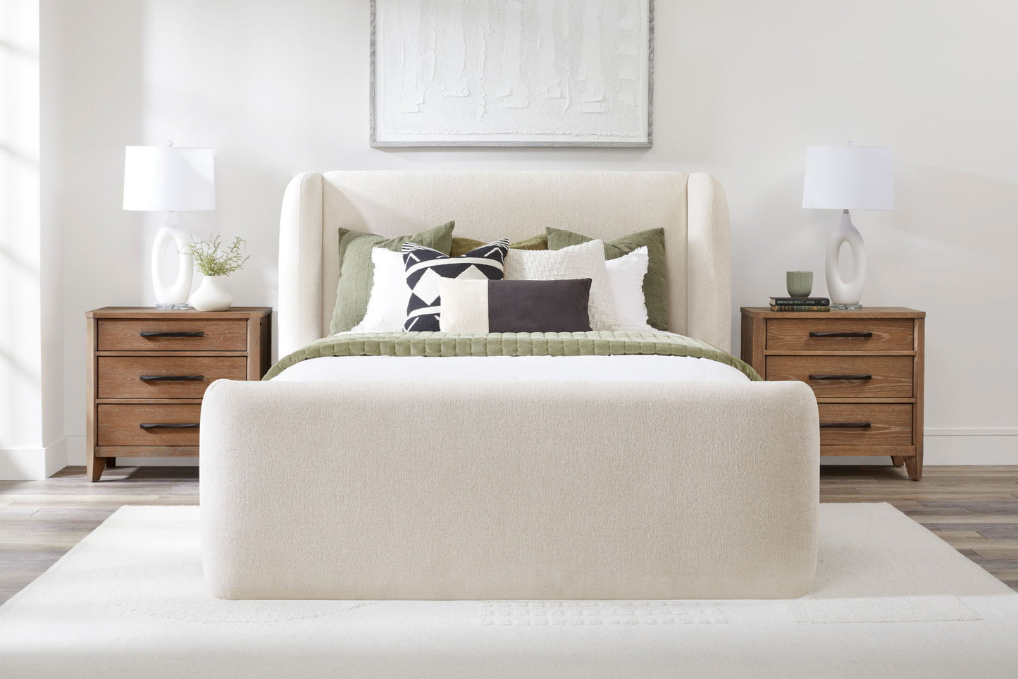 Shiloh - Wingback Upholstered Bed