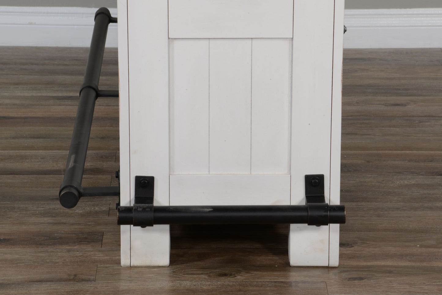 Carriage House - Farmhouse Wood Home Bar - Cottage White / Europen Dark