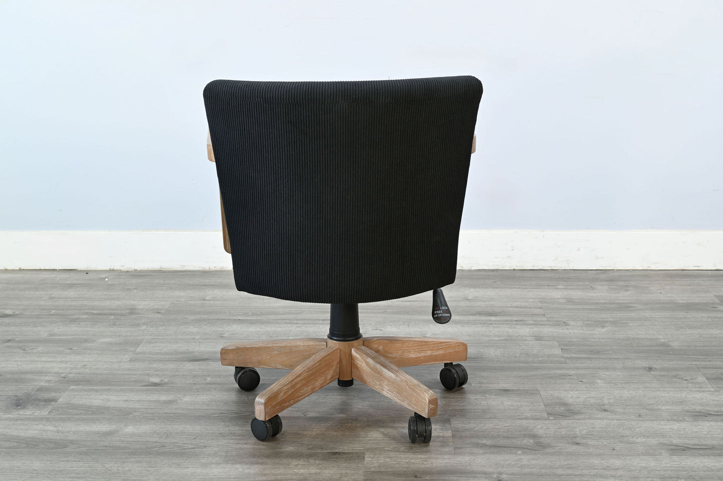 Gibson - Rolling Game Chair - Oak Grove