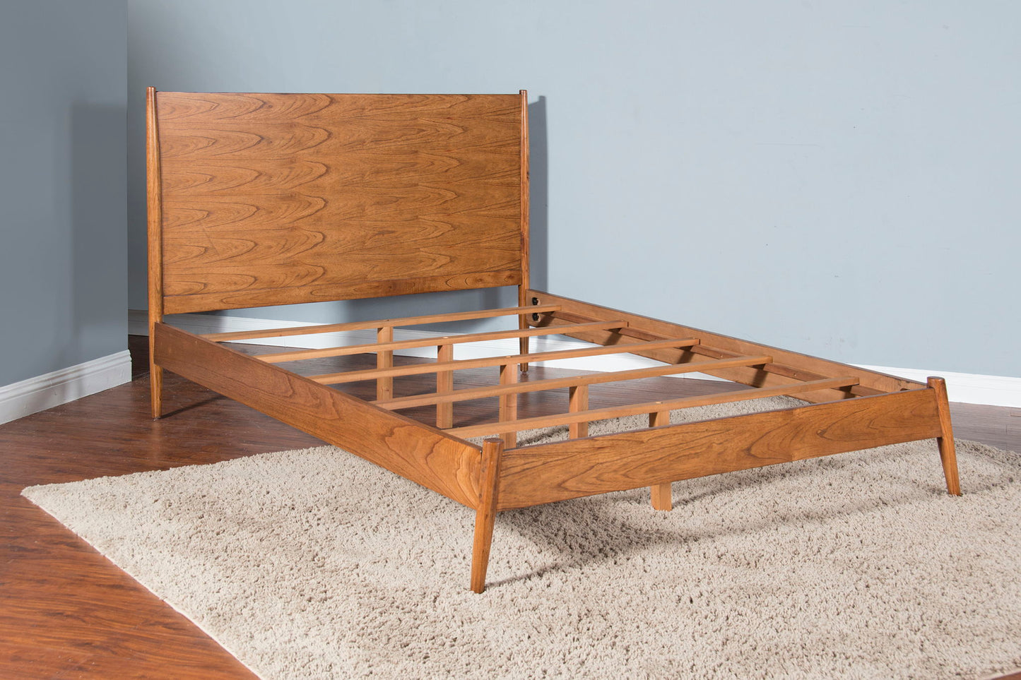 American Modern - Panel Bed