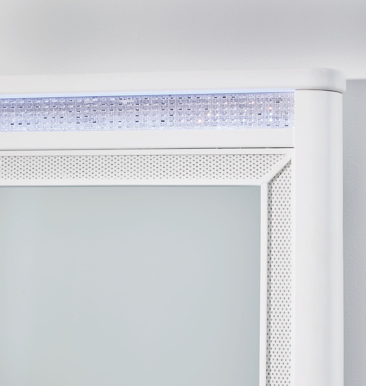 Chalanna - Dresser And Mirror - White