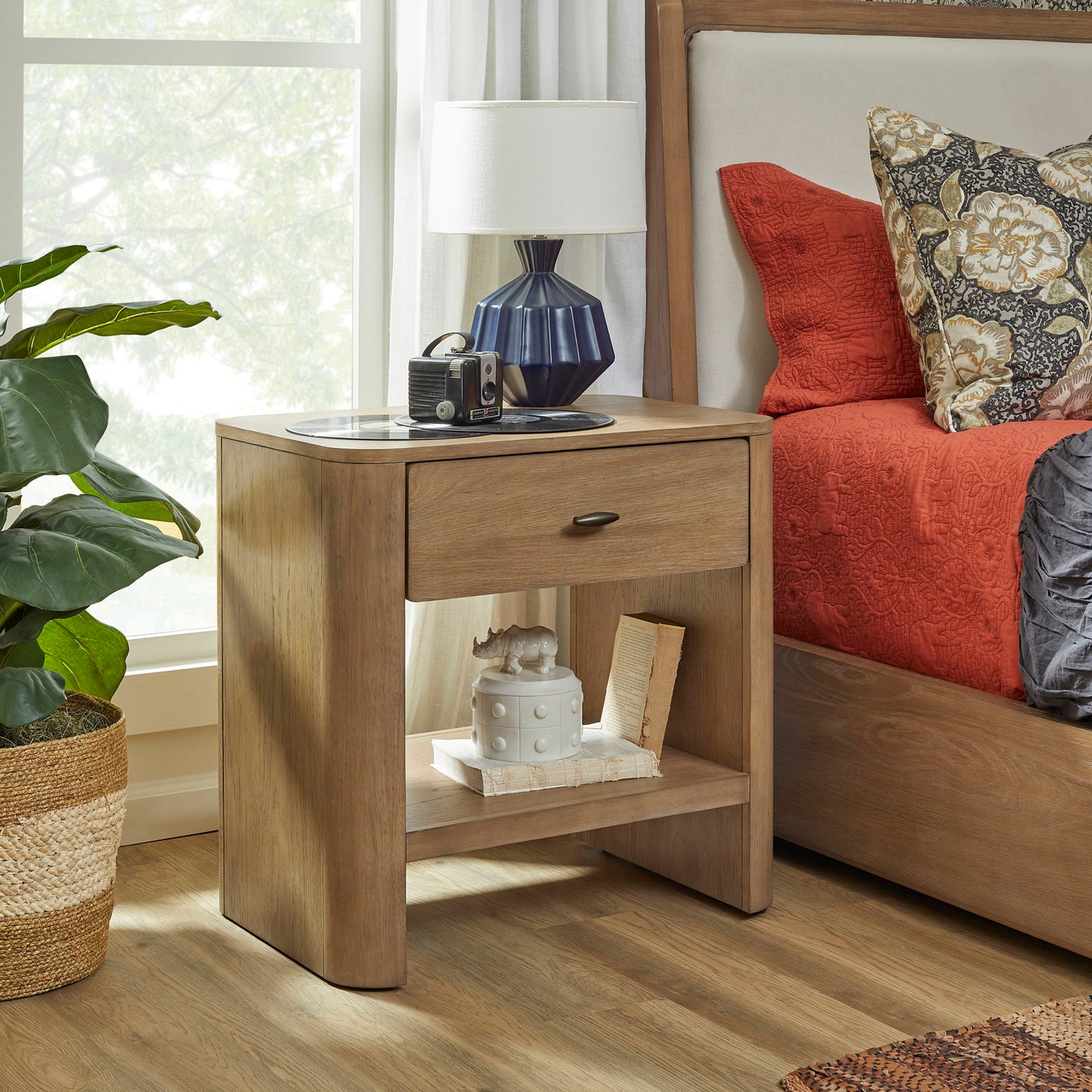 Normandy - Open Nightstand - Light Brown