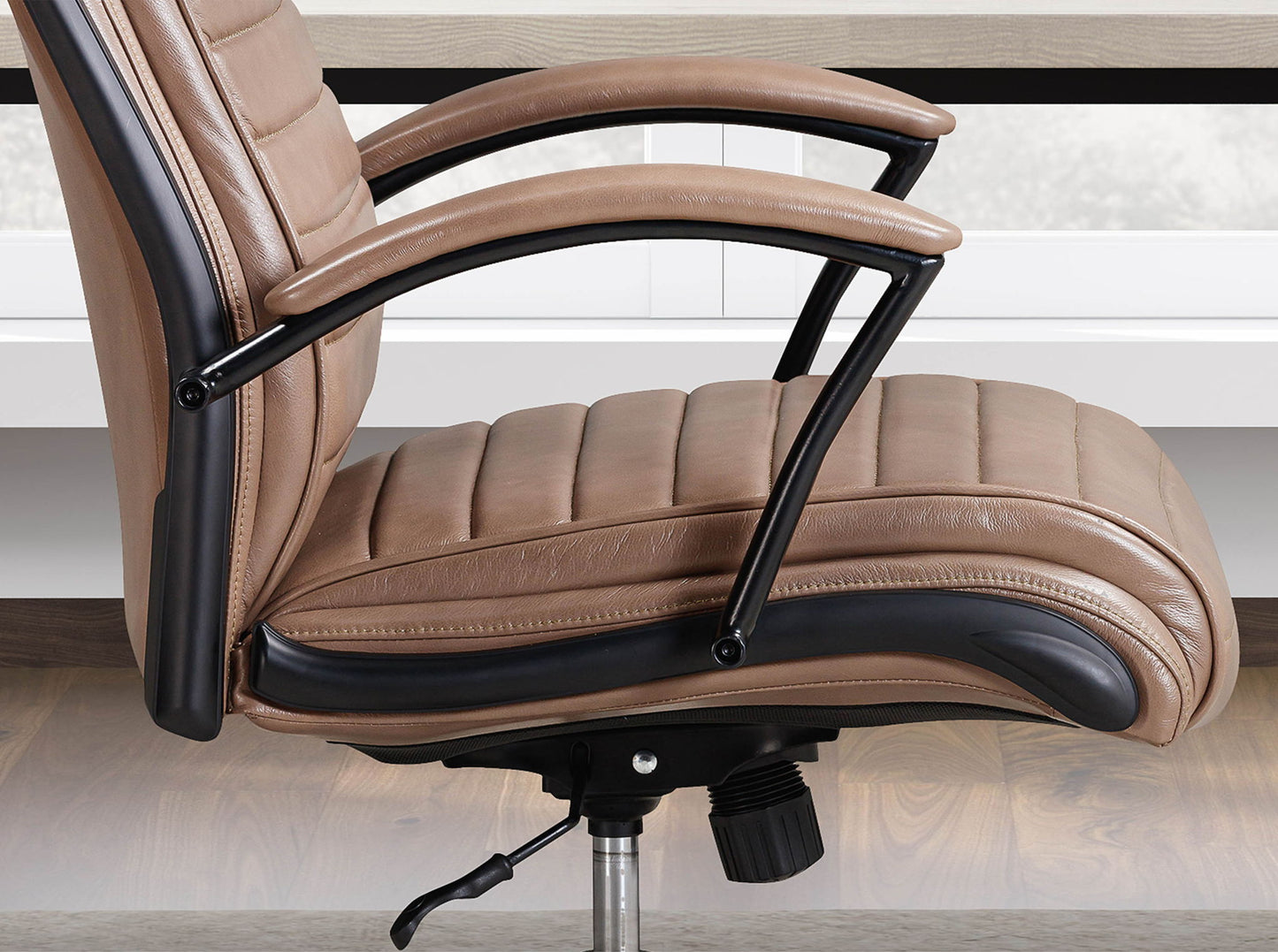 Dc#370 - Leather Desk Chair