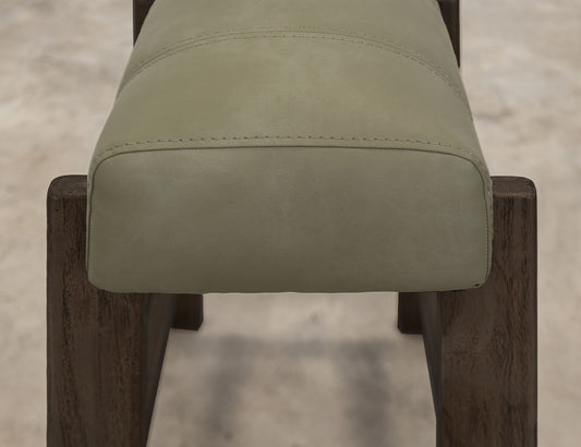 Balam - Stool - Oil Black / Green