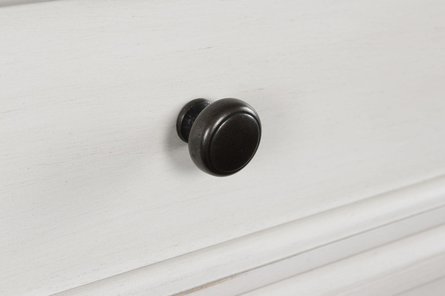 Rowlenstown - Five Drawer Chest