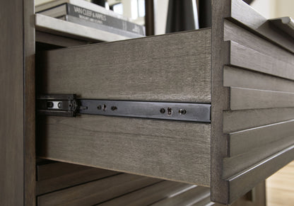 Arkenton - Five Drawer Chest - Grayish Brown / White