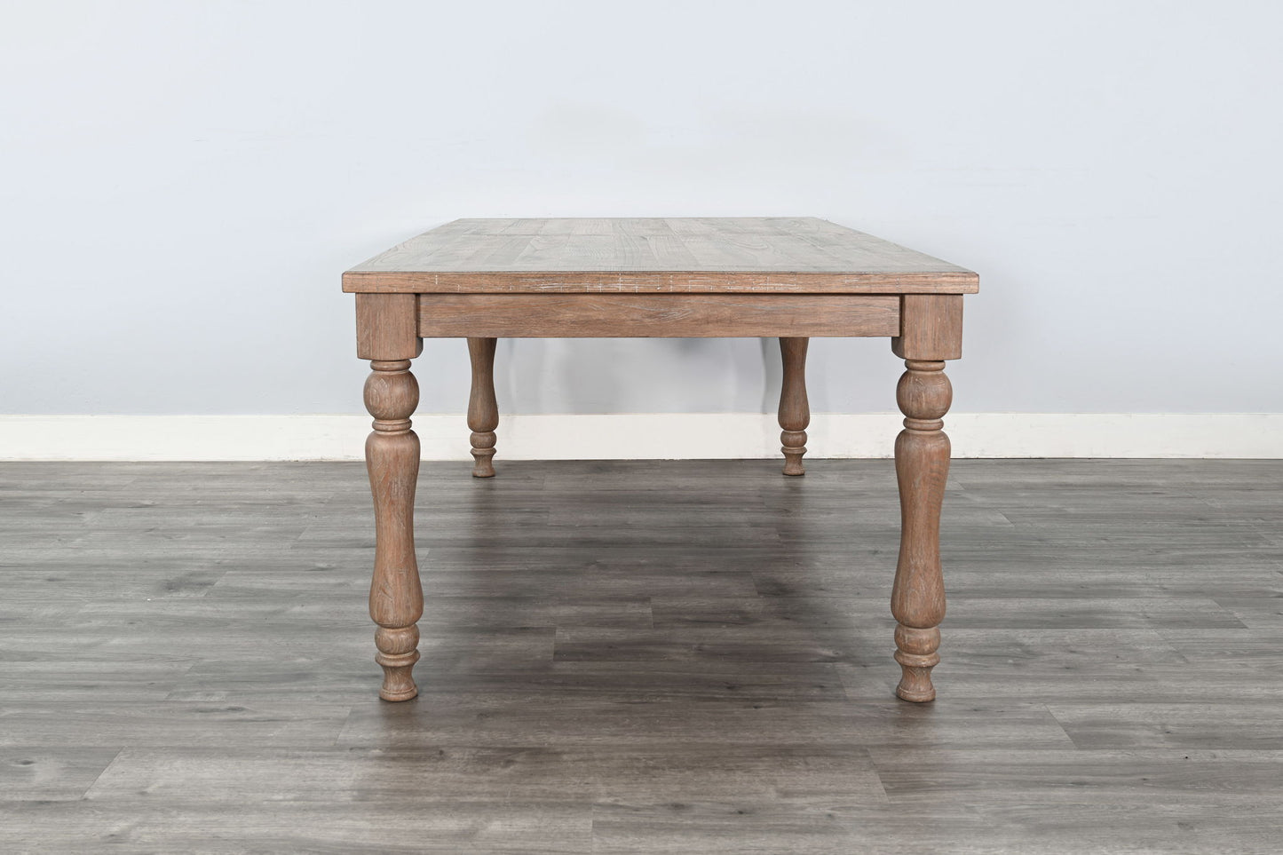 Sierra - Rectangular Extension Dining Table With Turned Legs - Amber