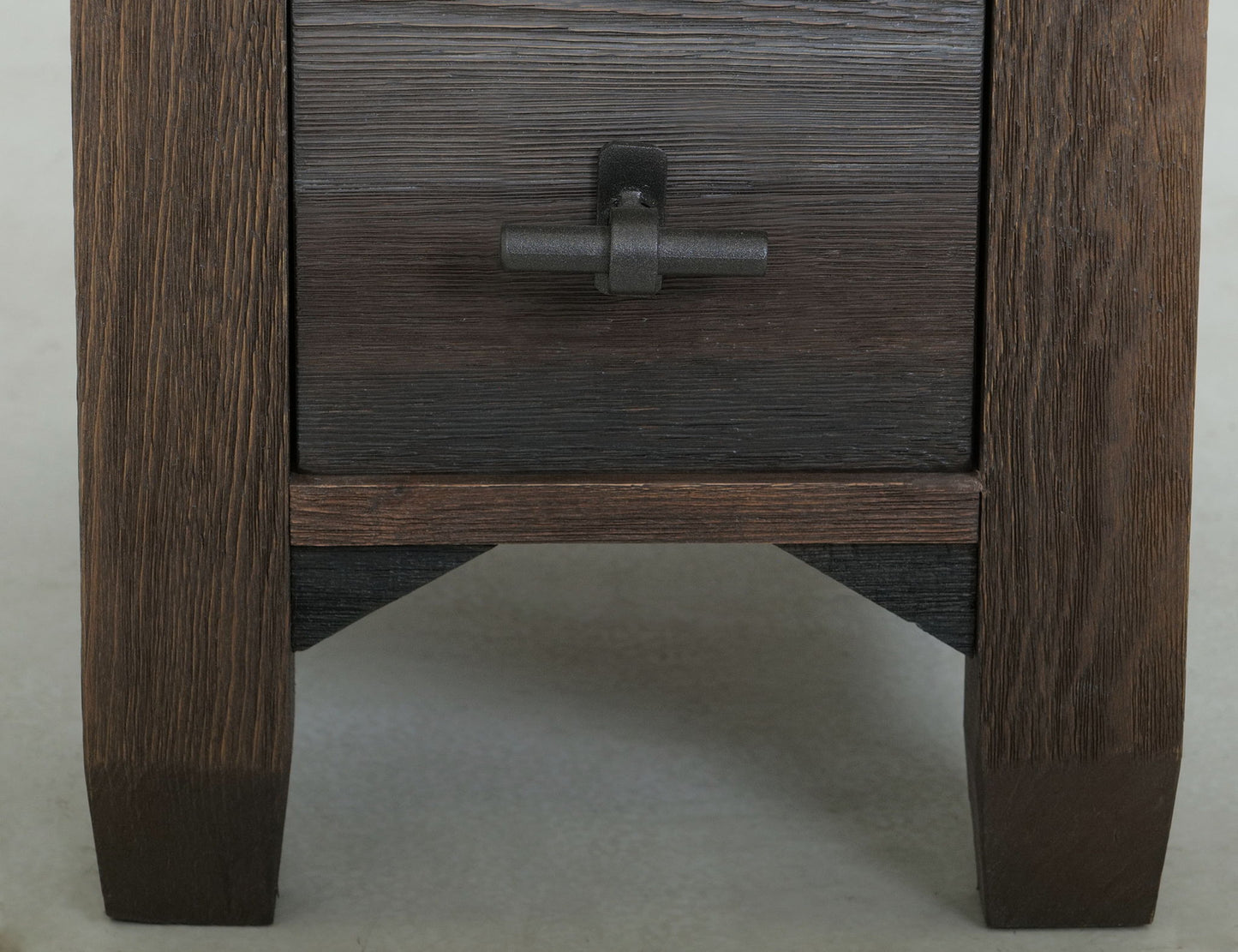 Town - Table
