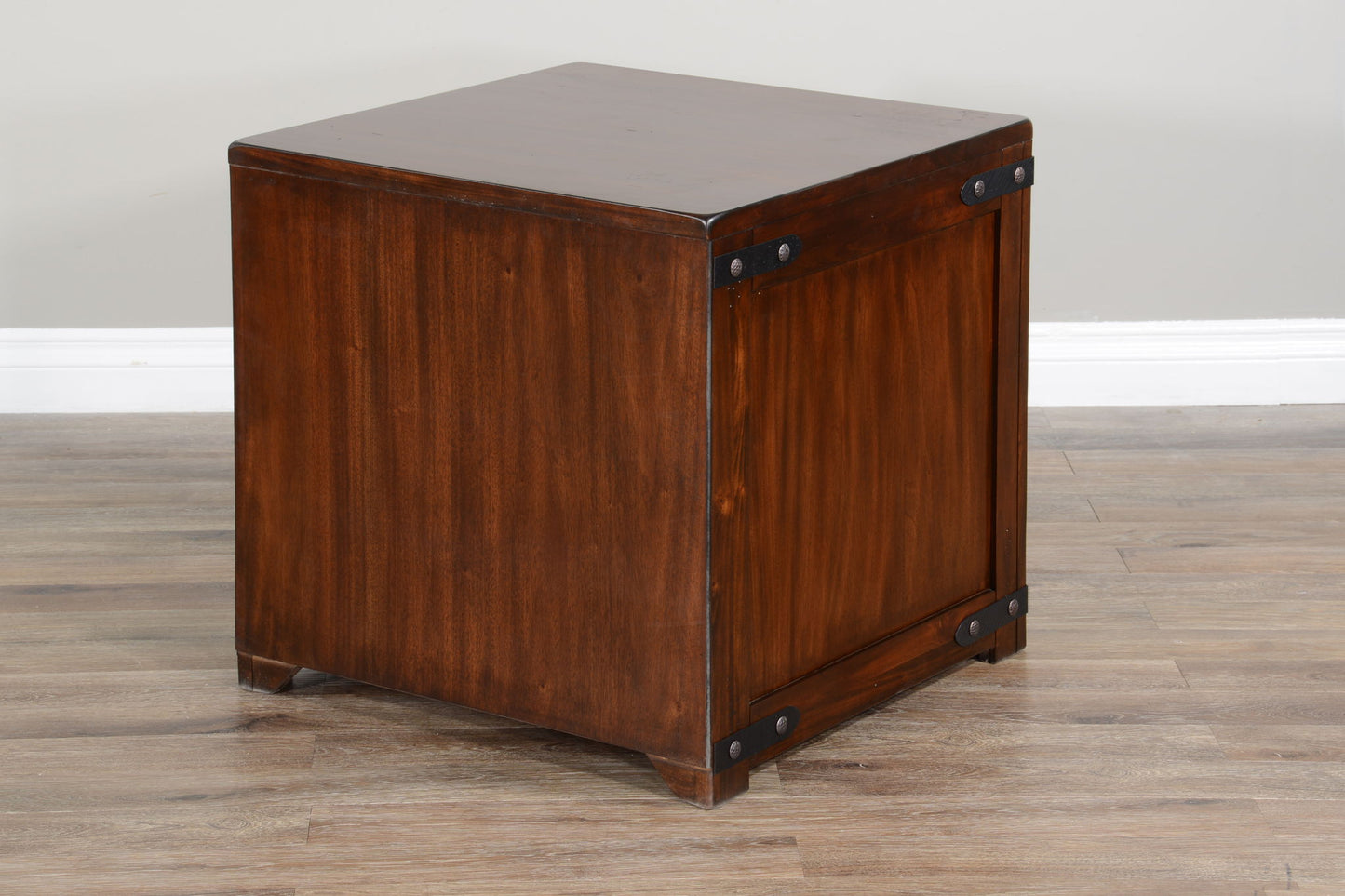 Santa Fe - 24" End Table - Dark Chocolate