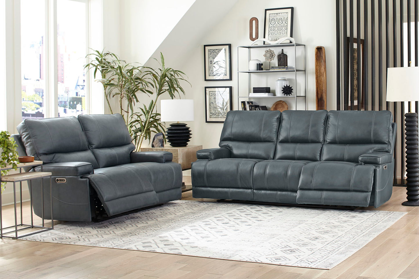 Whitman - Power Cordless Loveseat