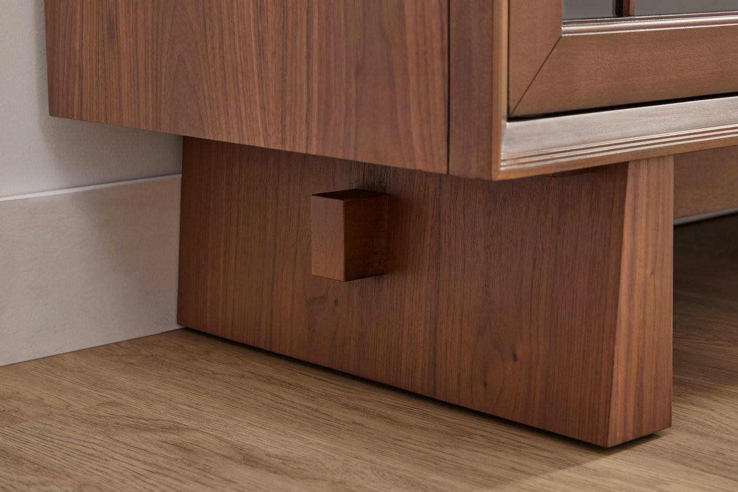 Lincoln - Buffet - Light Brown
