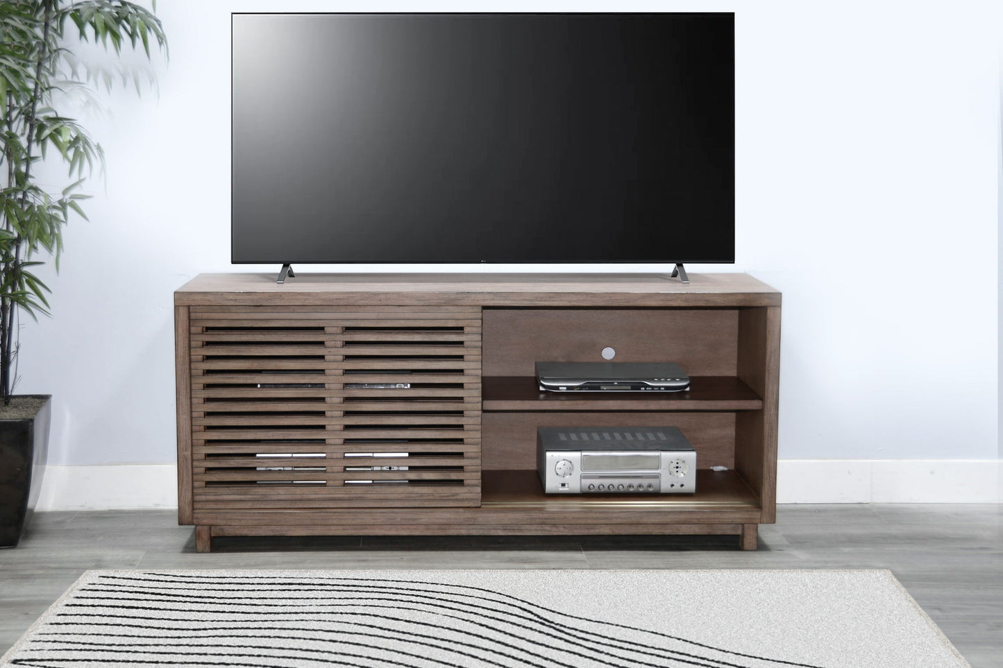 Doe Valley - TV Console