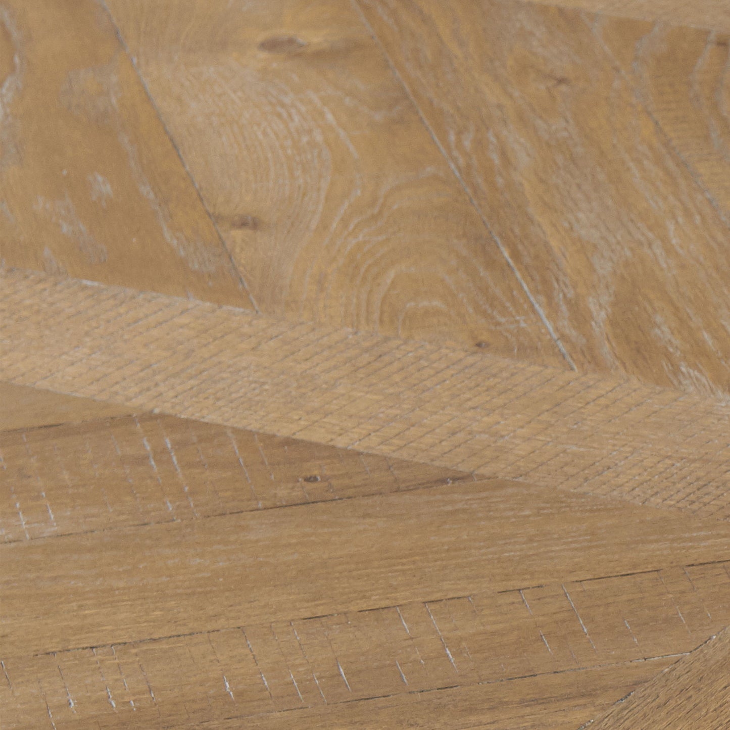 Landmark - Round Dining Table - Weathered Oak
