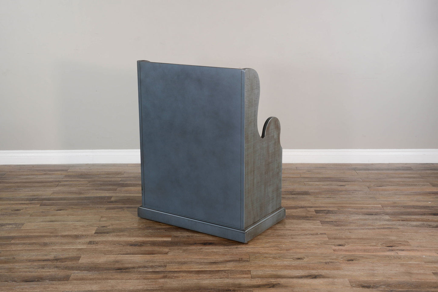 Manor House - Hall Seat