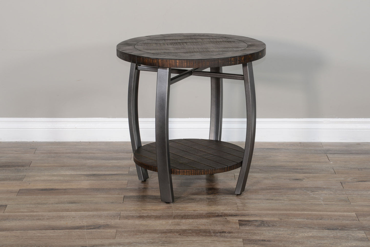 Homestead - End Table - Tobacco Leaf
