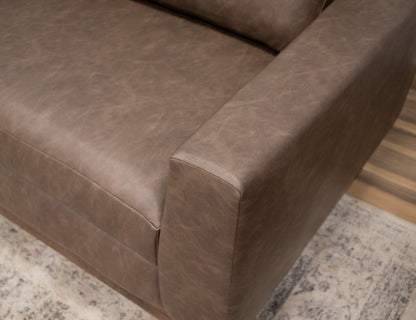 Blackburn - Armchair