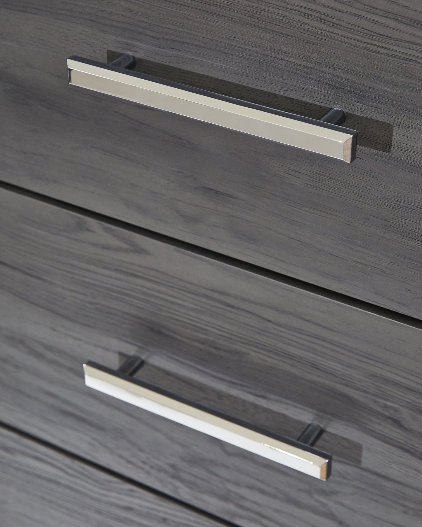 Lodanna - Dresser