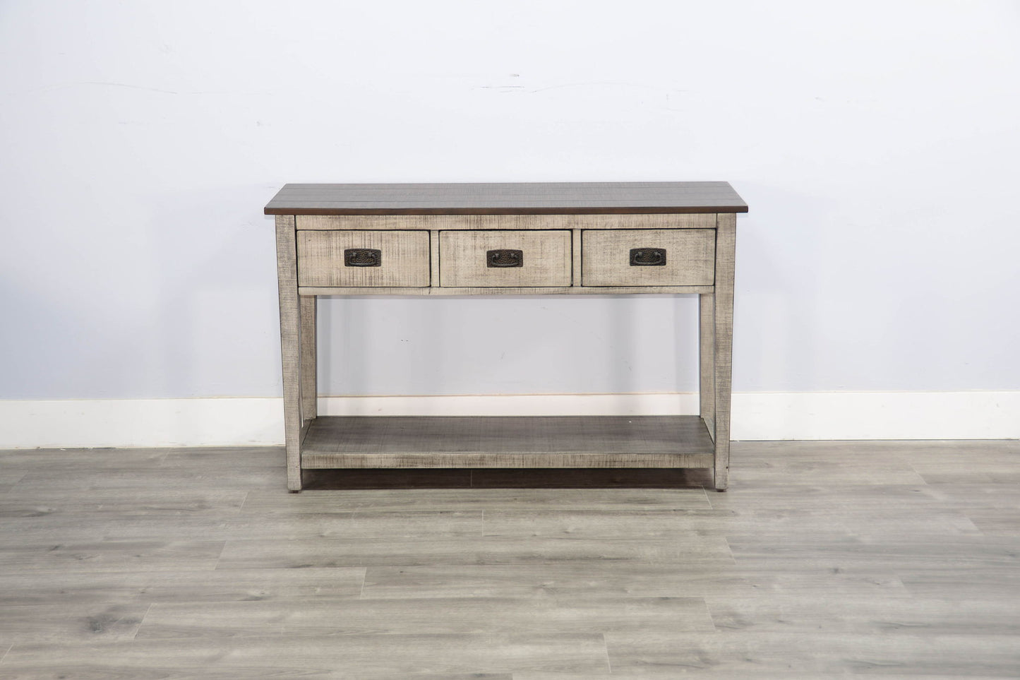 Homestead Hills - Table