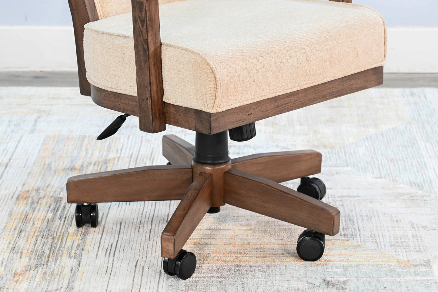 Doe Valley - Game Chair With Casters, Cushion Seat & Back - Buckskin / Beige