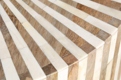 Crossings - Round Table